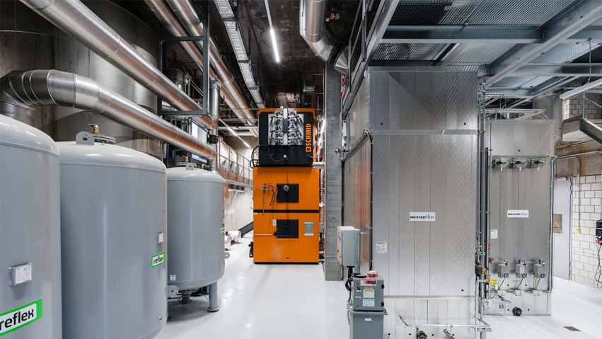 aturenergie holding AG