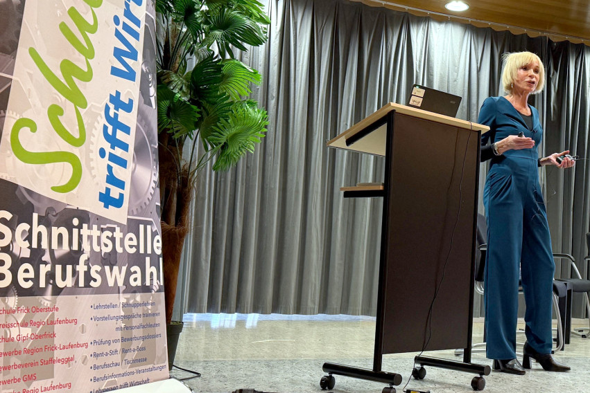 Mit Beispielen aus der eigenen Familie schlug Prof. Dr. Margrit Stamm Brücken zum Publikum.