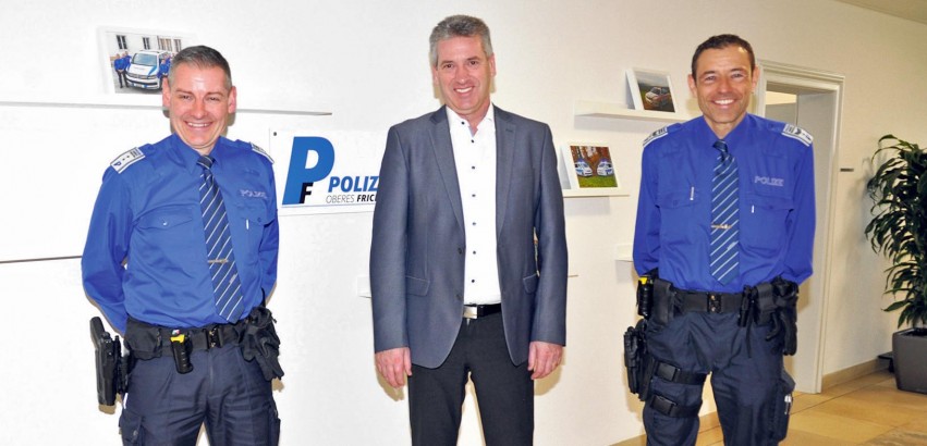 Polizeichef Werner Bertschi (von links), Daniel Suter (Präsident des Führungsausschusses) und Polizeichef-Stellvertreter Daniel Meier sind sich einig: «Die Polizei Oberes Fricktal ist der kompetente, regionale Partner für die Bevölkerung und Gemeinden im Bereich Sicherheit.»