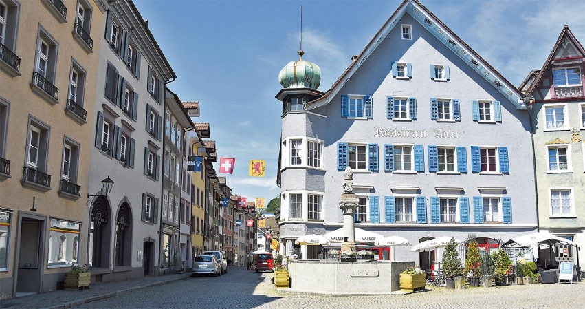 Die nächste Sanierungsetappe wird der Bereich Marktplatz, Marktgasse umfassen. Die letzte Etappe dann den Bereich Fischergasse, Laufenplatz, Laufengasse.